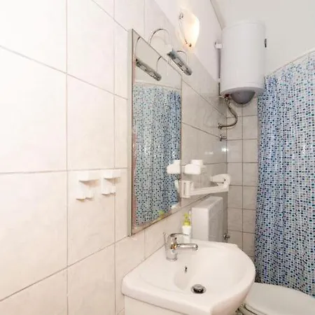 Ere Zuronja-one-bedroom With Sea View 1 * Putniković