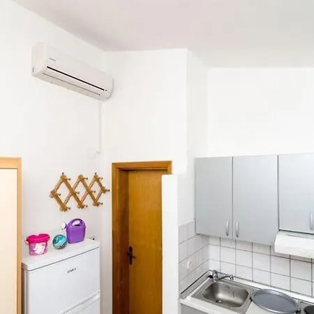 Ere Zuronja-one-bedroom With Sea View 1 Apartmán Putniković