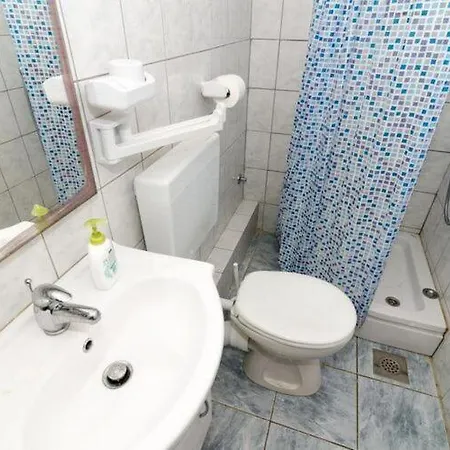 Ere Zuronja-one-bedroom With Sea View 1 * Putniković